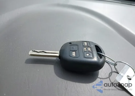 2002 Lexus Rx 300 z USA, uszkodzony, nr VIN JTJHF10U820276405